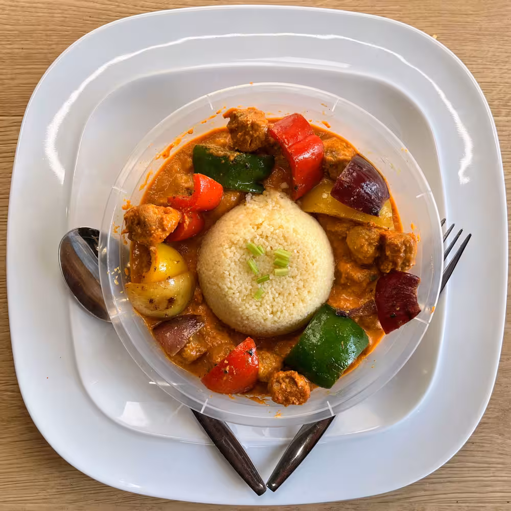 Grilled Chicken Tikka Bowl with Herbed Couscous & Peppers
