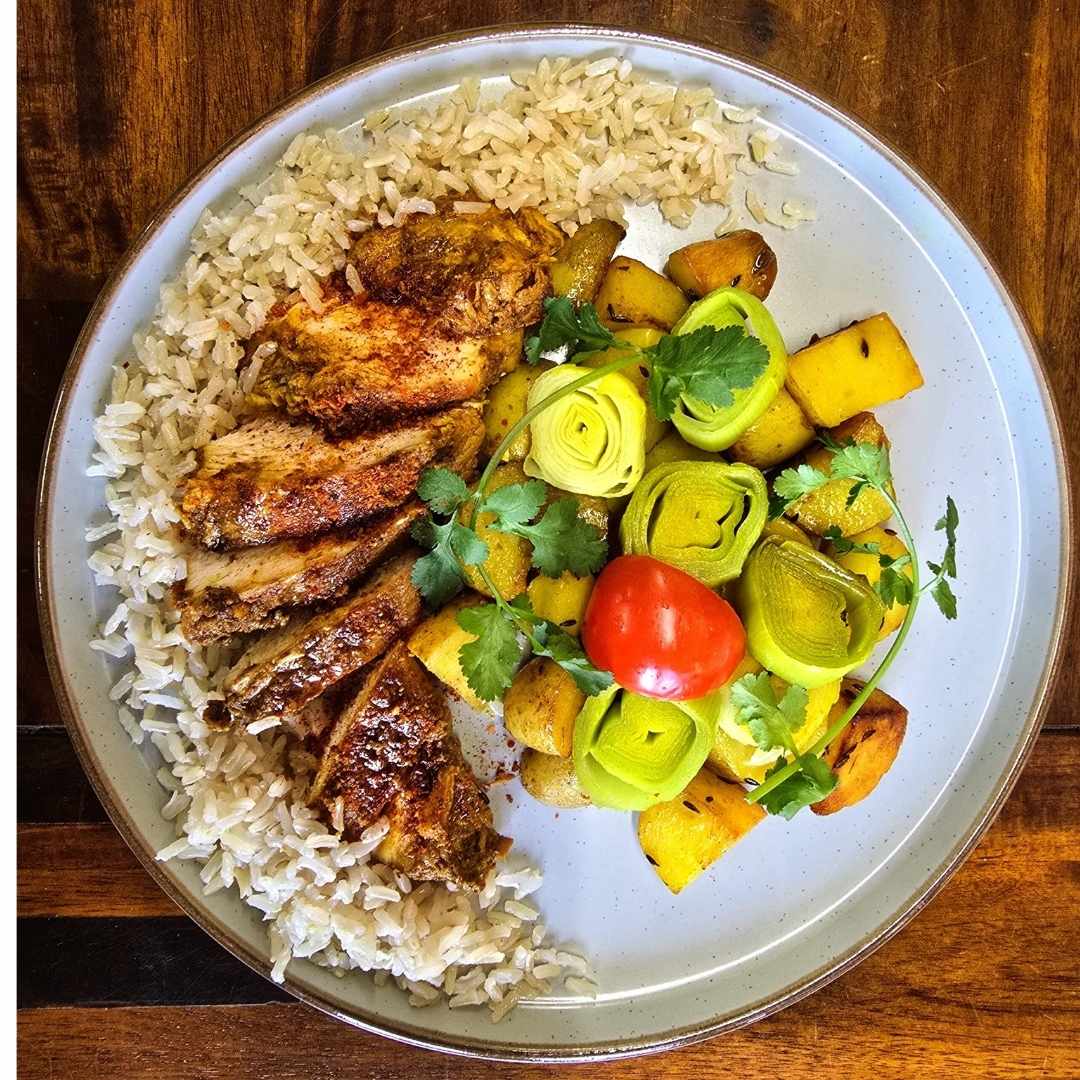 Peri Peri Chicken with Brown Rice, Potatoes & Leeks