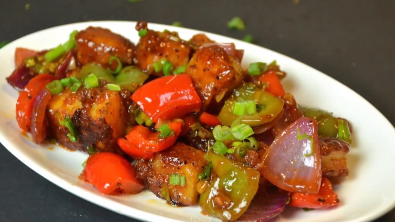 Chilli Paneer Dry (Spicy Indo-Chinese Cottage Cheese Snack)